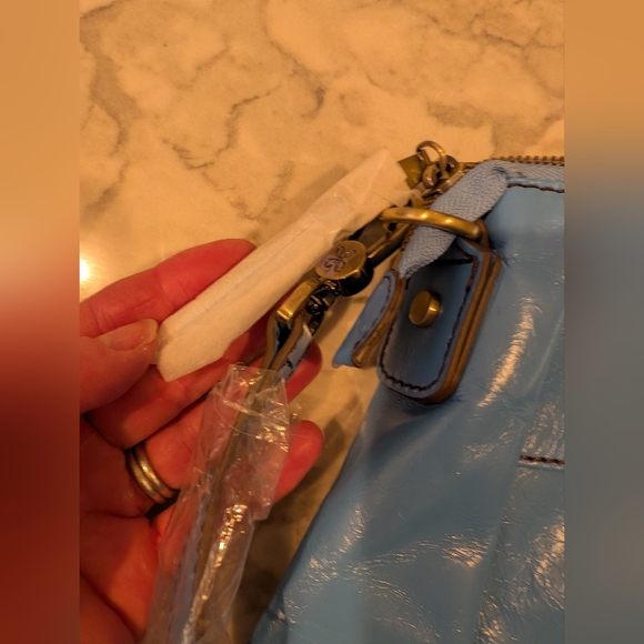 NEW, HOBO Sheila Medium Satchel Bag in Blue Tranquil - Picture 6 of 10